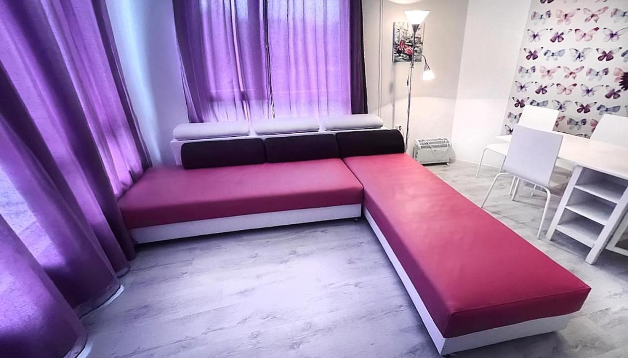 Private Apartment With Parking And Pool バルチク エクステリア 写真