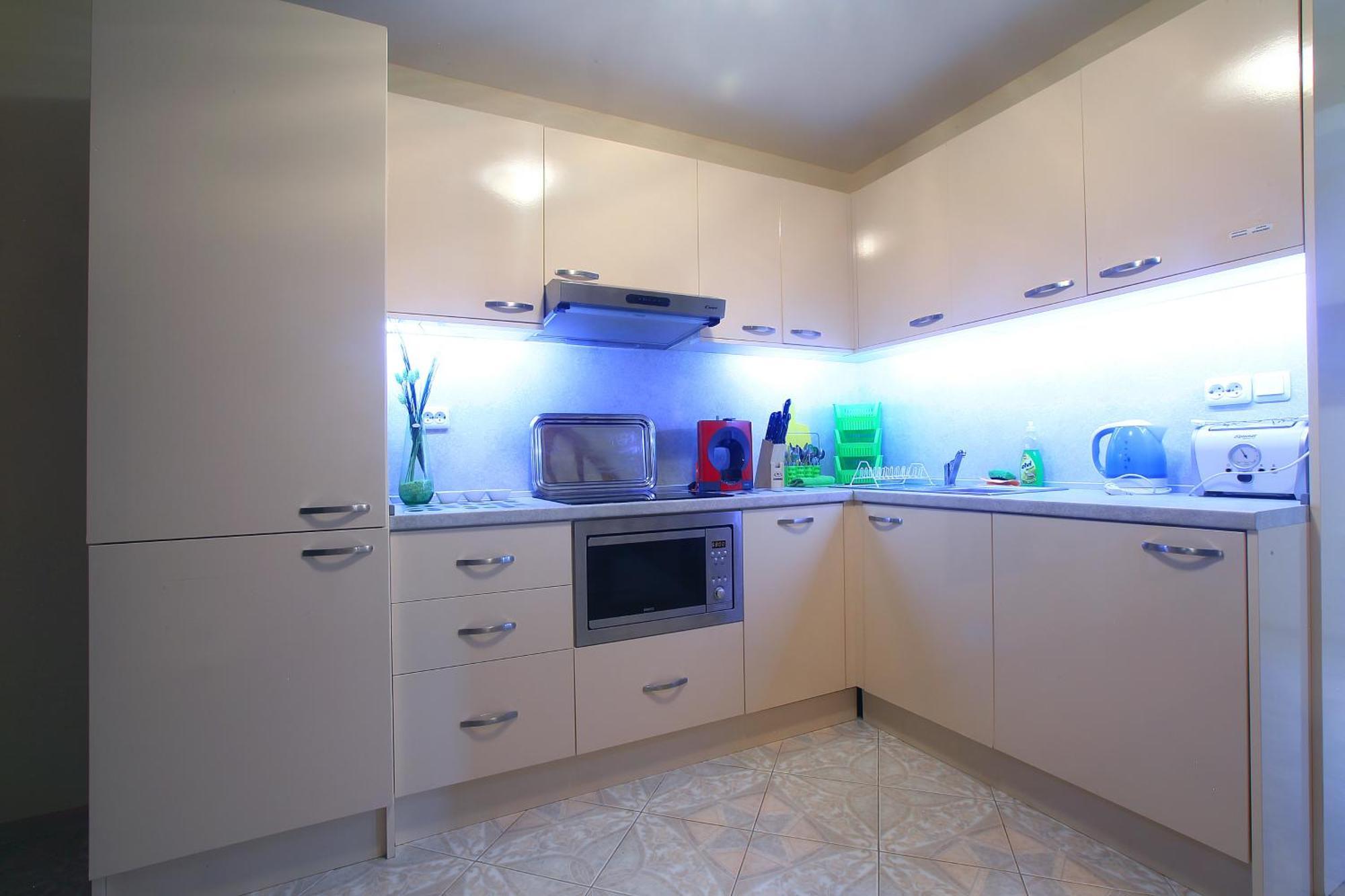 Private Apartment With Parking And Pool バルチク エクステリア 写真