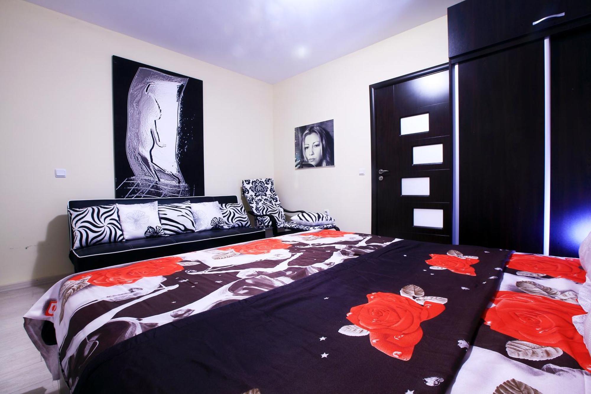 Private Apartment With Parking And Pool バルチク エクステリア 写真