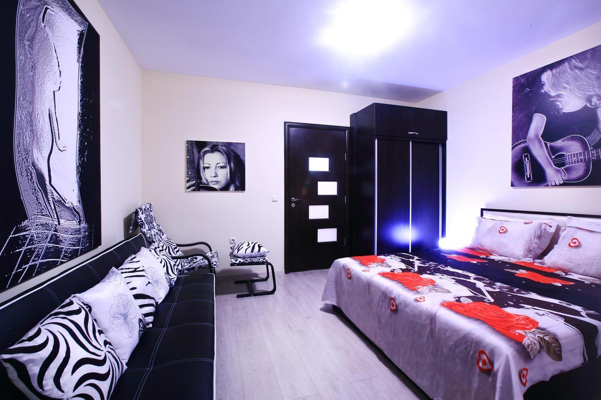 Private Apartment With Parking And Pool バルチク エクステリア 写真